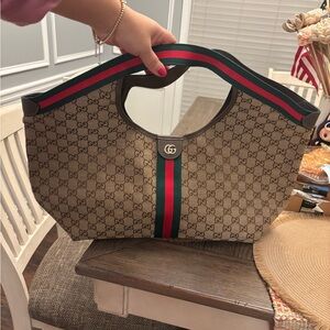 Giglioooo large tote in beige